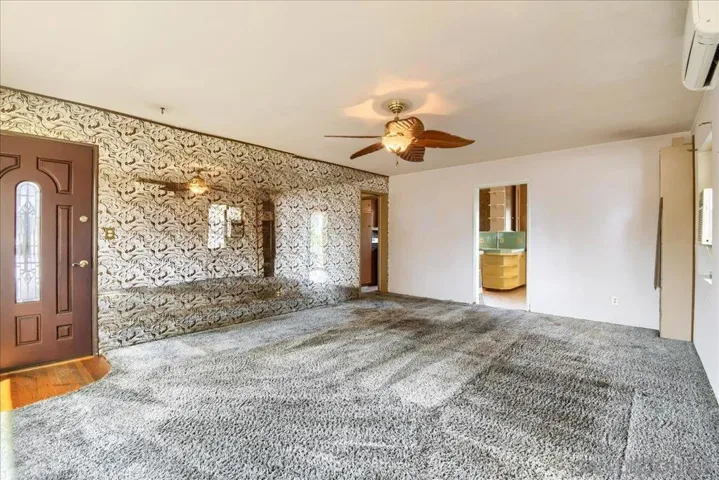 6860 San Miguel Avenue, Lemon Grove, California 91945