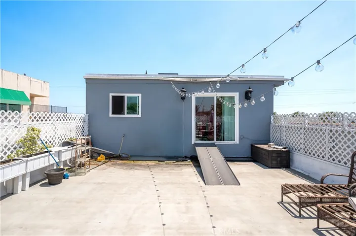 2517 W Beverly Boulevard, Montebello, California 90640