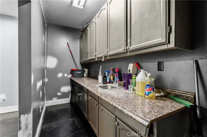 2517 W Beverly Boulevard, Montebello, California 90640