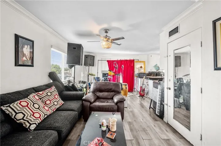 2517 W Beverly Boulevard, Montebello, California 90640