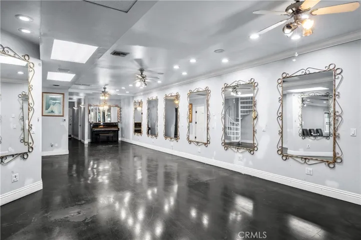 2517 W Beverly Boulevard, Montebello, California 90640