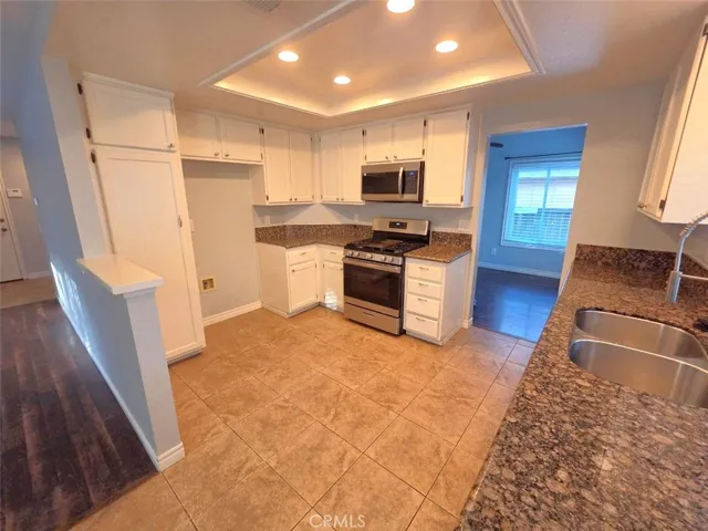 24369 Grouse Lane, Murrieta, California 92562