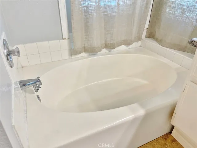 24369 Grouse Lane, Murrieta, California 92562
