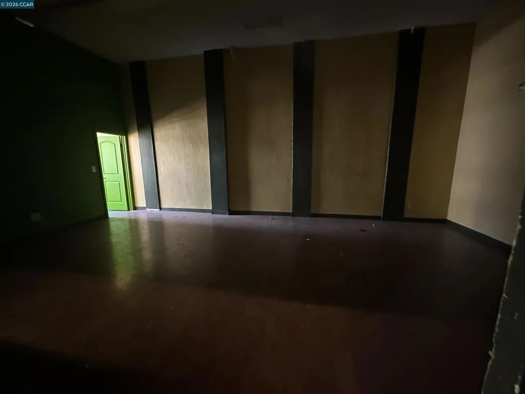 Interior 2