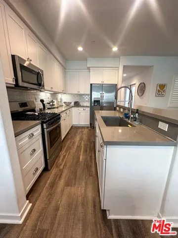 15158 W Rachel Lane, San Fernando, California 91345
