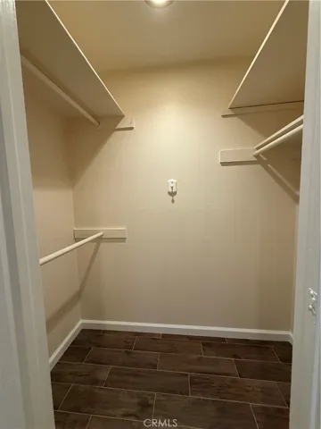walk in closet