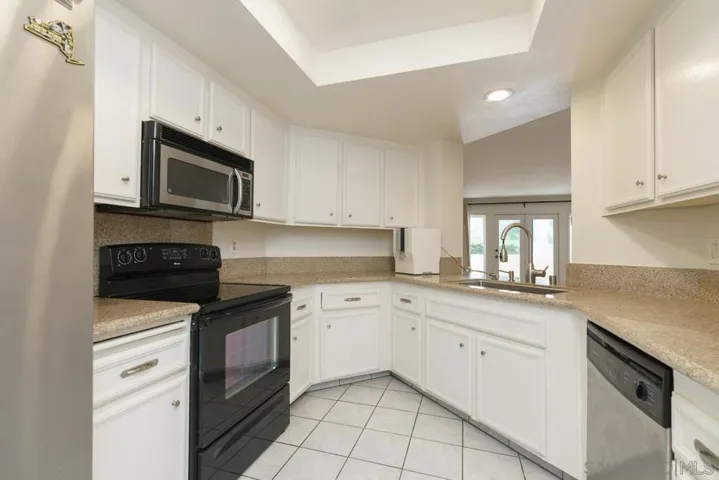 8158 Avenida Navidad Unit 14, San Diego, California 92122