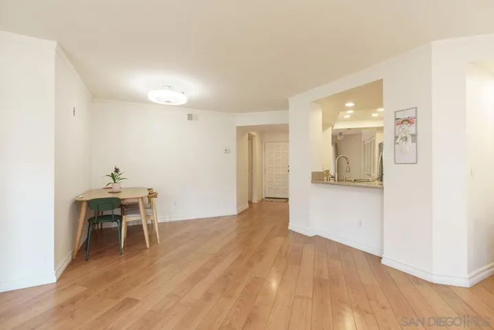 8158 Avenida Navidad Unit 14, San Diego, California 92122
