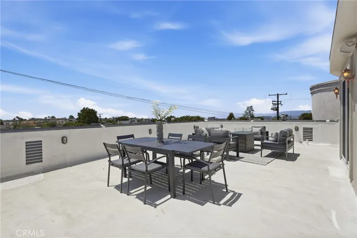 7220 W 80th, Los Angeles, California 90045