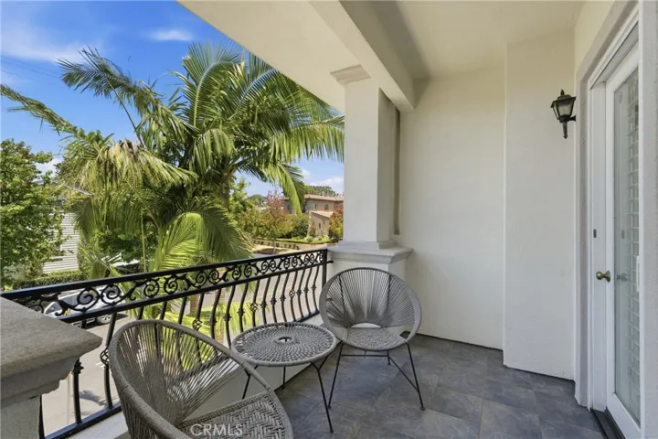 7220 W 80th, Los Angeles, California 90045