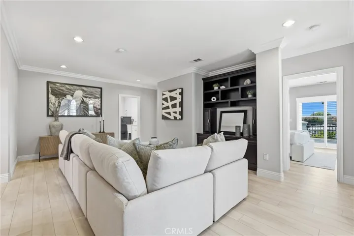 7220 W 80th, Los Angeles, California 90045