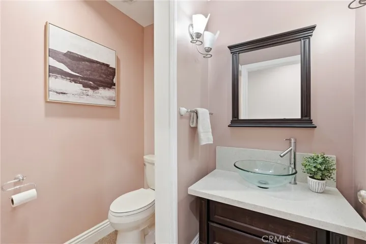 7220 W 80th, Los Angeles, California 90045