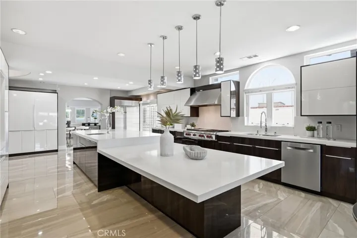7220 W 80th, Los Angeles, California 90045