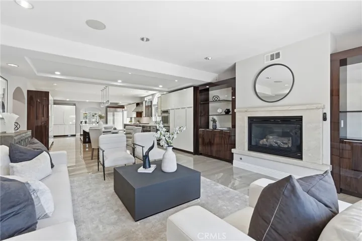 7220 W 80th, Los Angeles, California 90045