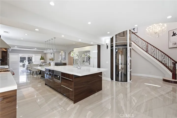 7220 W 80th, Los Angeles, California 90045