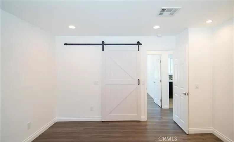 7445 Hesperia Avenue, Reseda, California 91335