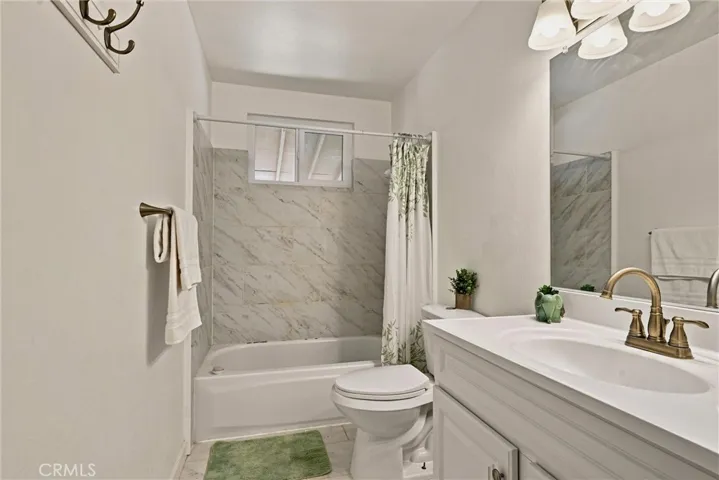 16593 Buckhorn Road, Hidden Valley Lake, California 95467