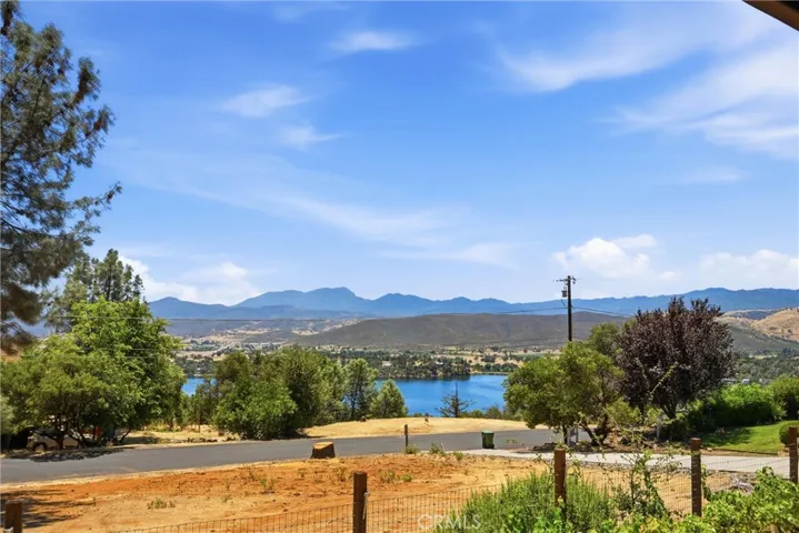 Hidden Valley Lake and mountain views.