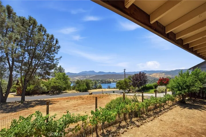 16593 Buckhorn Road, Hidden Valley Lake, California 95467