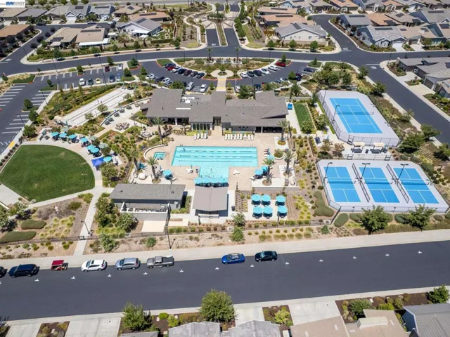 3001 Compass Ln, Roseville, California 95747