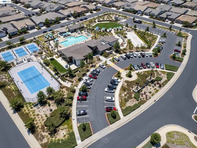 3001 Compass Ln, Roseville, California 95747