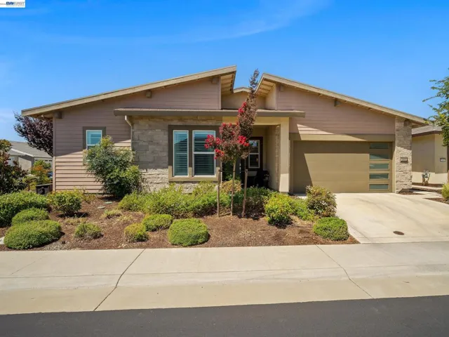 3001 Compass Ln, Roseville, California 95747