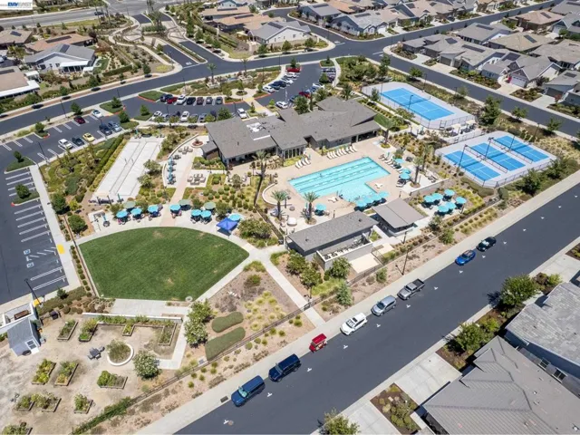 3001 Compass Ln, Roseville, California 95747