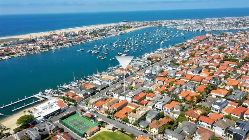 105 Via Ravenna, Newport Beach, California 92663