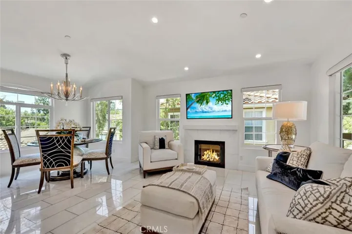 186 Gallery Way, Tustin, California 92782