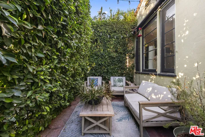 836 Hilldale Avenue, West Hollywood, California 90069 — photo 5