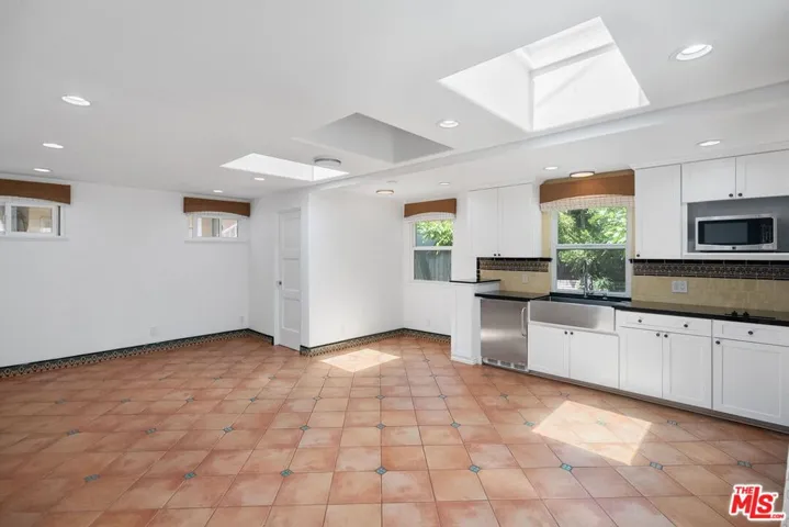848 17th Street, Santa Monica, California 90403