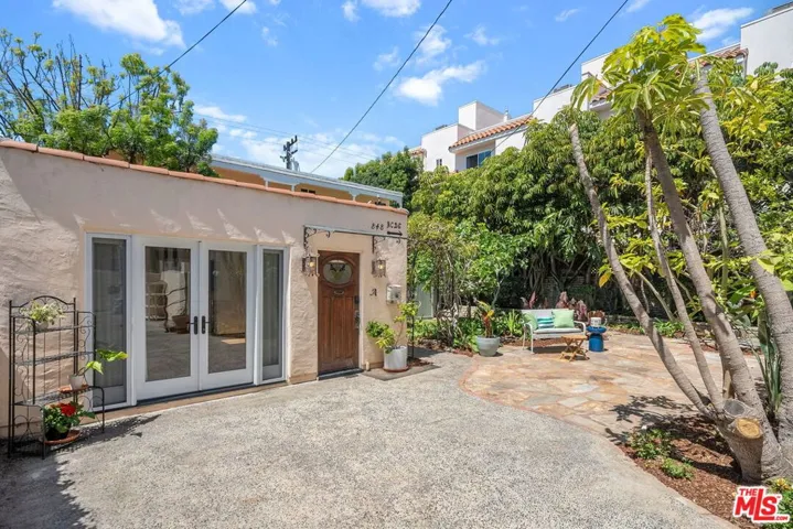 848 17th Street, Santa Monica, California 90403