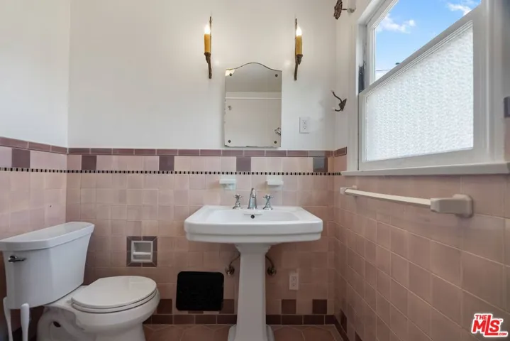 848 17th Street, Santa Monica, California 90403