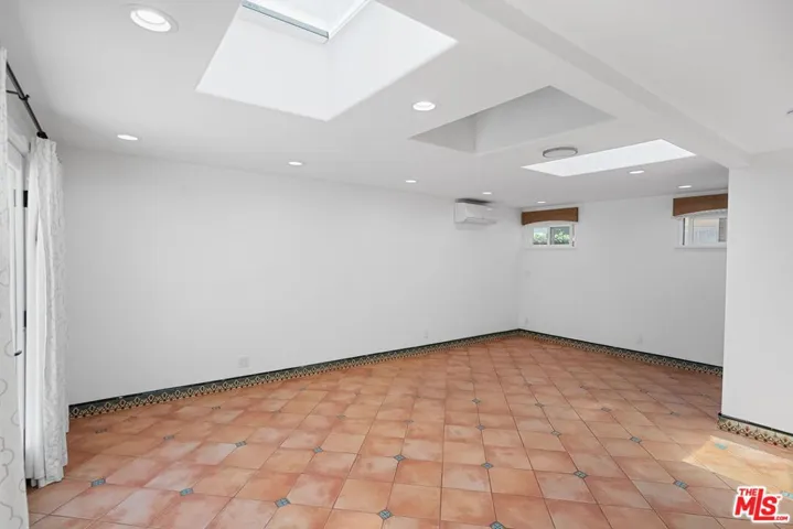 848 17th Street, Santa Monica, California 90403