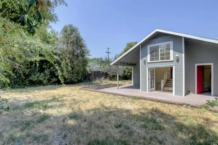 206 Crest Street, Antioch, California 94509