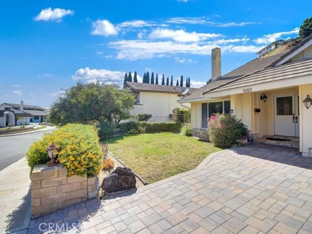 3107 Mesa Verde Drive, Burbank, California 91504