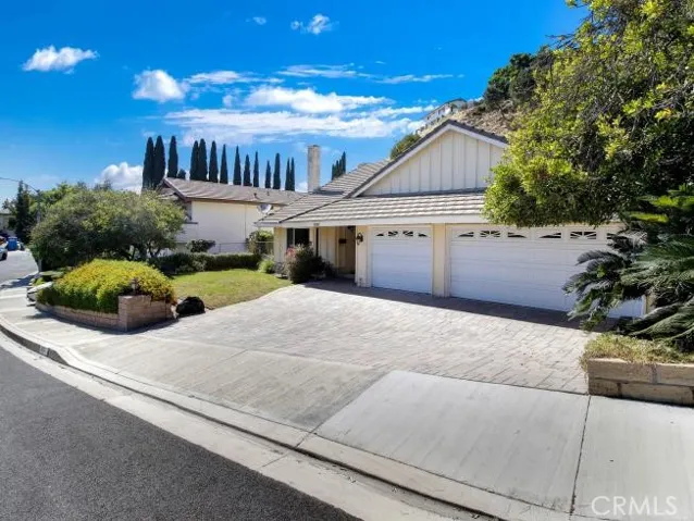3107 Mesa Verde Drive, Burbank, California 91504