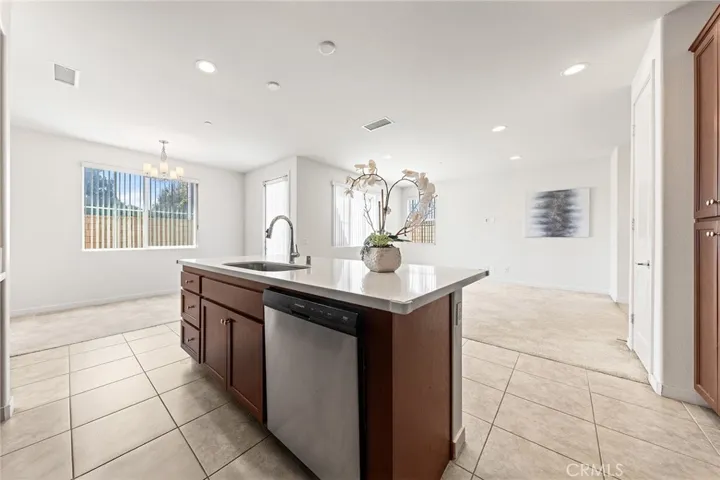 181 Promenade, Pomona, California 91767
