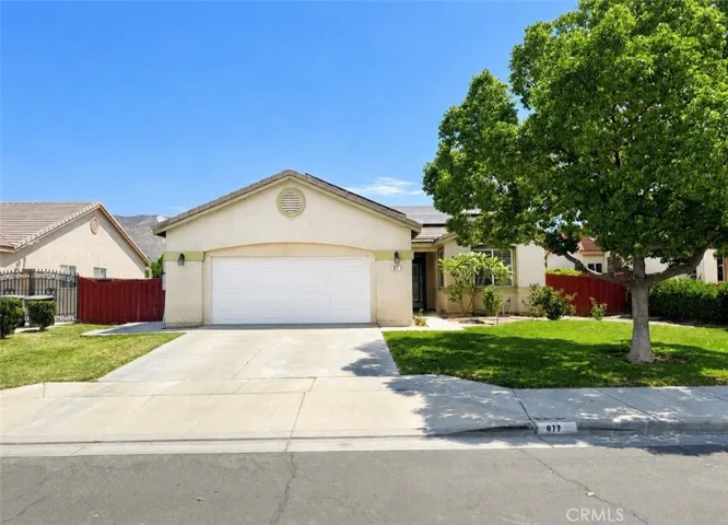 877 Peaceful Lane, San Jacinto, California 92582