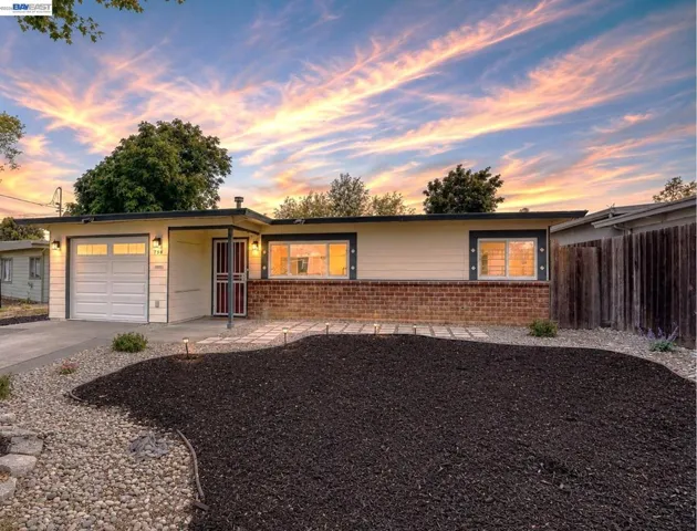 738 Lilly, Hayward, California 94544