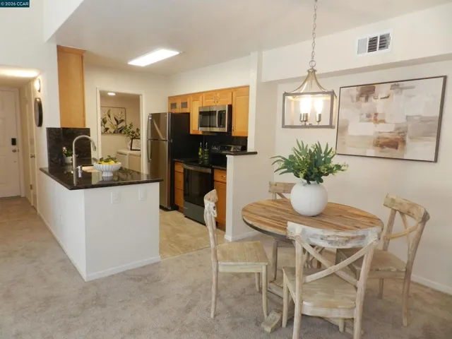 235 Reflections Dr 27, San Ramon, California 94583