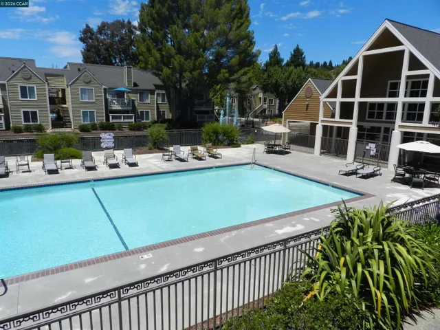 235 Reflections Dr 27, San Ramon, California 94583