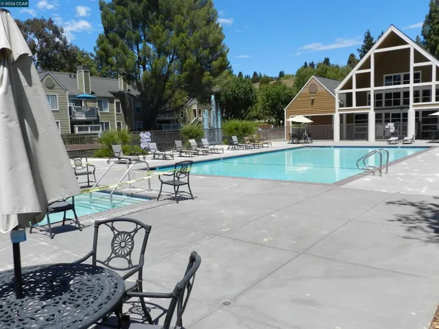 235 Reflections Dr 27, San Ramon, California 94583