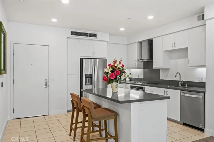 1218 Nolita, Irvine, California 92612