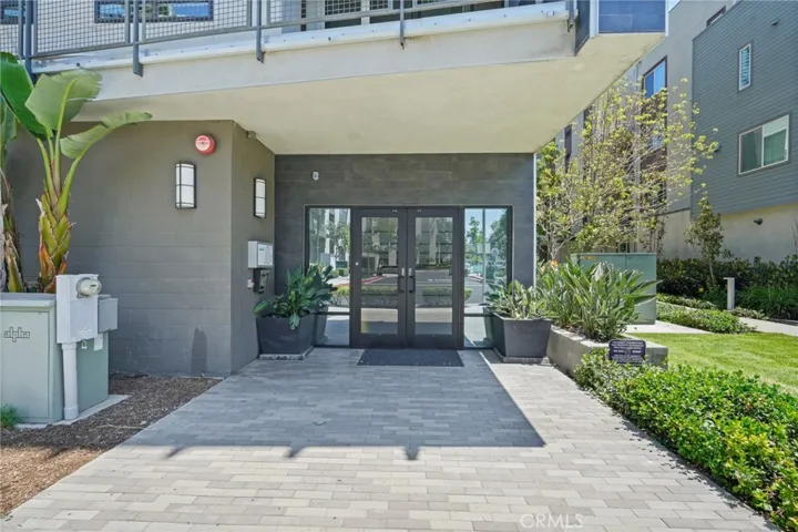 1218 Nolita, Irvine, California 92612