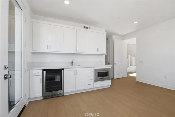125 Seep, Irvine, California 92618
