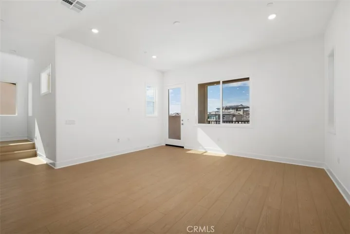 125 Seep, Irvine, California 92618
