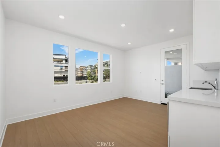 125 Seep, Irvine, California 92618