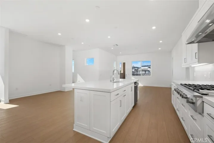 125 Seep, Irvine, California 92618