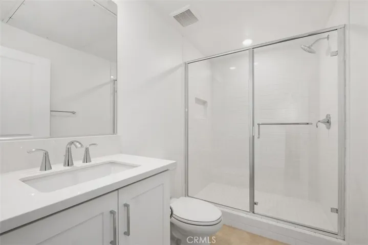 125 Seep, Irvine, California 92618